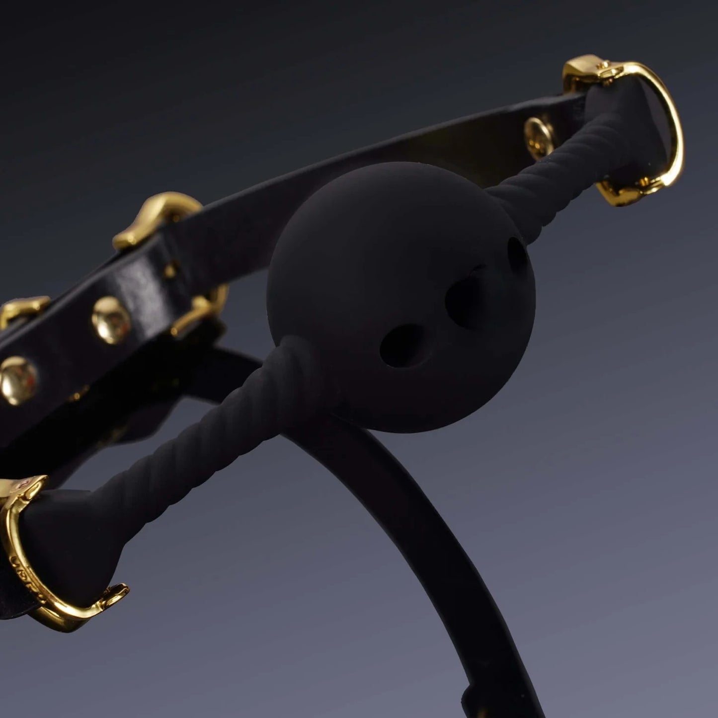 Middle Heart-Shaped Breathable Mouth Gag